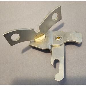 Vintage Ekco Miracle Roll 881 Mini/Travel Manual Can Opener - works well - USA